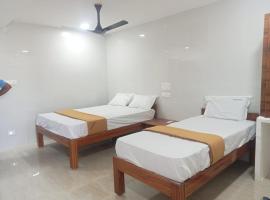 Sai Durga Banquet Hall and AC Rooms, hotel a Tirupati