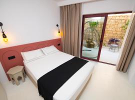 카쉬에 위치한 호텔 Hotel Begonvil