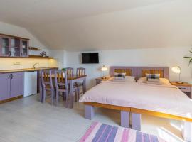 Penzion Na Letné, hotel ve Zlaté Koruně
