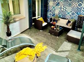 Elegante Apartamento TRES COLORES: Alicante'de bir otel