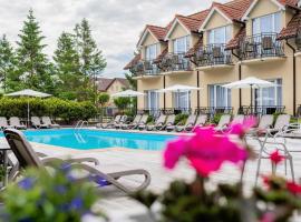 Alcest z widokiem na morze, basenem,