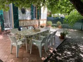 Appartamento centrale con giardino con aria condizionata