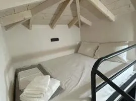 Babushka apartments Studio-loft near the sea