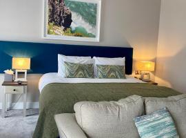 Rooms at The Marine, hótel í Ballybunion