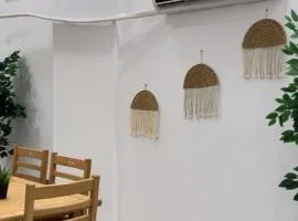شقة الكامله