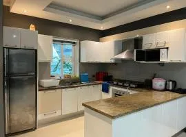 Jomtien BB modern villa,5BR,BBQ,Snooker