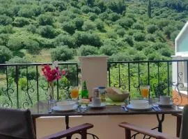 Donatos Apartments & Studios