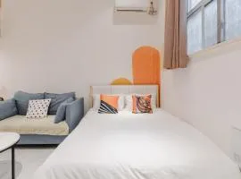 Shanghai Hills& XING 479 B&B