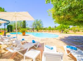 Villa 'Cas Moliner' con WiFi, Air Con y piscina privada, hôtel à Son Sardina