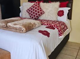 Goodlife Guest house in mafikeng, hotel with parking in Mahikeng