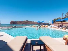 Chrispy Beach Resort, Agia Marina