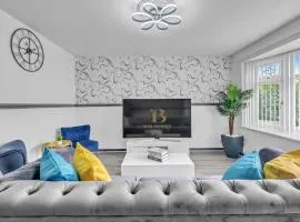 Stylish 3 bed in great location - BTA Homes Serviced Accommodation Wolverhampton