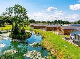 Flaxton Meadows Luxury Lodges, parc de vacanță din Flaxton