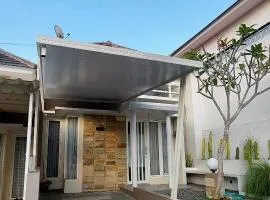 Noosa Villa - Kota Batu