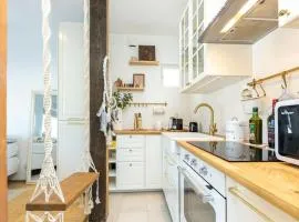 Stylish and Cozy Studio Apartment in the Heart of Tallinn