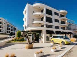 Apartments in complex PANORAMA, hotel i Chernomorets