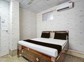 OYO ROYAL GUEST HOUSE