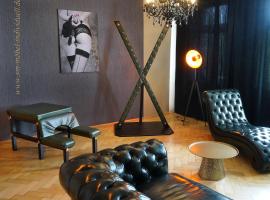 Kinky Apartment - Exclusiv und nur für Erwachsende, hotel in Bad Liebenwerda