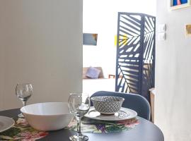 Unique studio at Athens Riviera 1 min from the sea