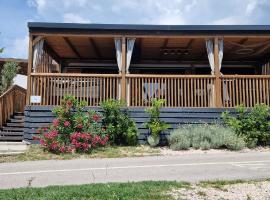 Mobile home KMZ, glamping site in Selce