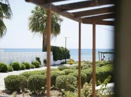 Lazuli Seafront Beach House Nr18