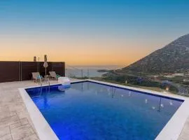 Brikis Villa 2 - With Private Pool
