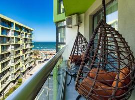 Evana Sunrise - Pool and Spa Beach Resort