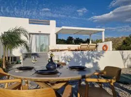 ZOE Cycladic House With Pool