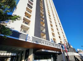 Flat Apart Hotel Crystal Place, serviced apartment in Goiânia