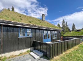 Gorgeous Home In yer With Sauna, stuga i Øyer