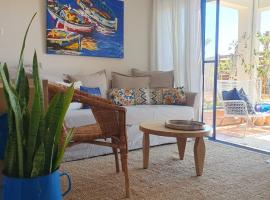 The Turquoise Suite on the Sea Trail, Atlit, hotel v destinaci Atlit
