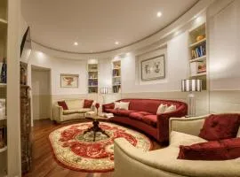 Sant'Andrea - Opulence Apartment