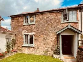 Exmoor, Devon - charming cottage , characterful and brimming with Hygge!