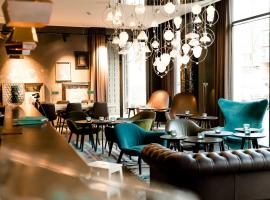 Motel One Amsterdam-Waterlooplein: bir Amsterdam, Oude Centrum oteli