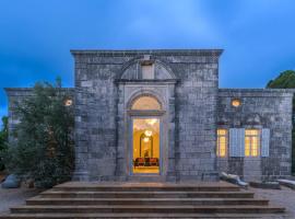Amani Luxury 4-Bedroom Villa & Pool in Batroun