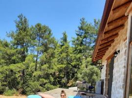 Olympos Stone House, hotel in Kumluca