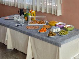 Hotel Faro, hotel v destinaci Crema
