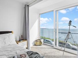 Lighthouse View, luxury hotel in Brixham