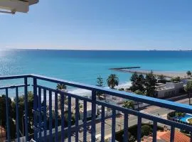 Apartamento reformado vista mar