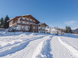 Landhaus Hubertus Wellness & Breakfast, holiday rental in Schladming