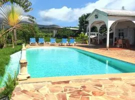 Villa de 3 chambres avec vue sur la mer piscine privee et jardin clos a Le Carbet a 2 km de la plage