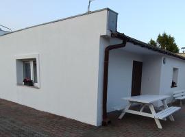Dom Goscinny Maja - Domek, cabaña o casa de campo en Mrzeżyno