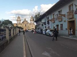 Hotel Aural, hotel i Cajamarca