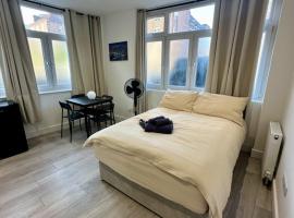 Studio Near London Bridge, hotel v destinaci Bellaghy