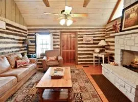 Cabins on Knopp School-Chula Vista Cabin