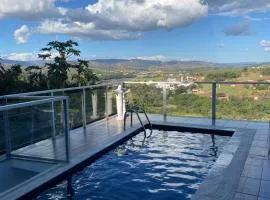 Casa Capitólio com Vista para Escarpas do Lago