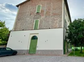 Intero appartamento con giardino in Palazzo del 1600