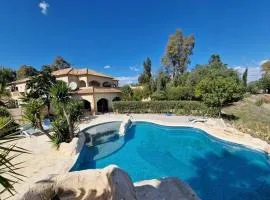 Cortijo Blanco Turre detached villa with two swimming pools