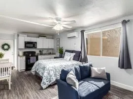 The Cutest Little Studio, Free Parking, Tempe