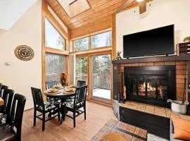 Charming Lutsen Ski-In Ski-Out Townhome with Pools and Hot Tub